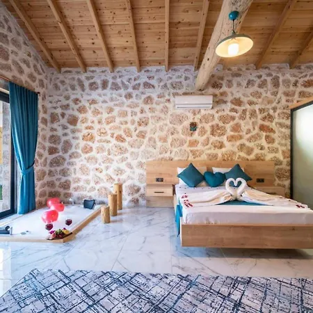 Saribelen Village Luxury * קלקן