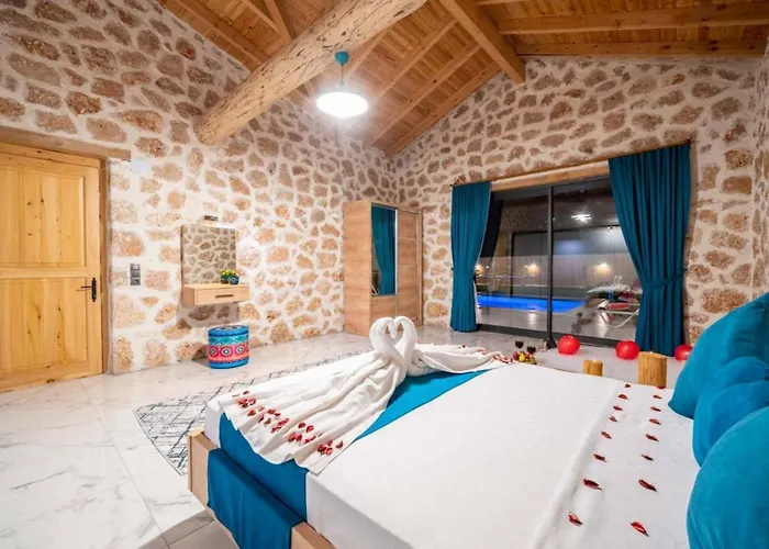 Saribelen Village Luxury 칼칸