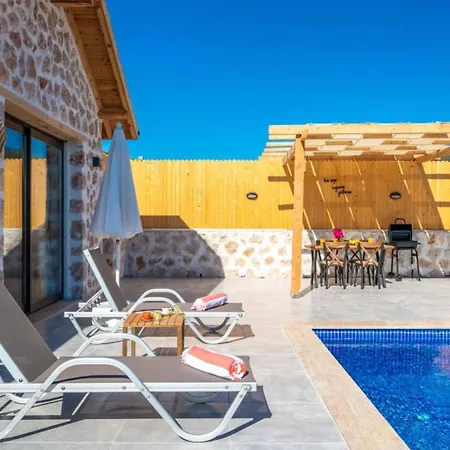Saribelen Village Luxury فيلة *